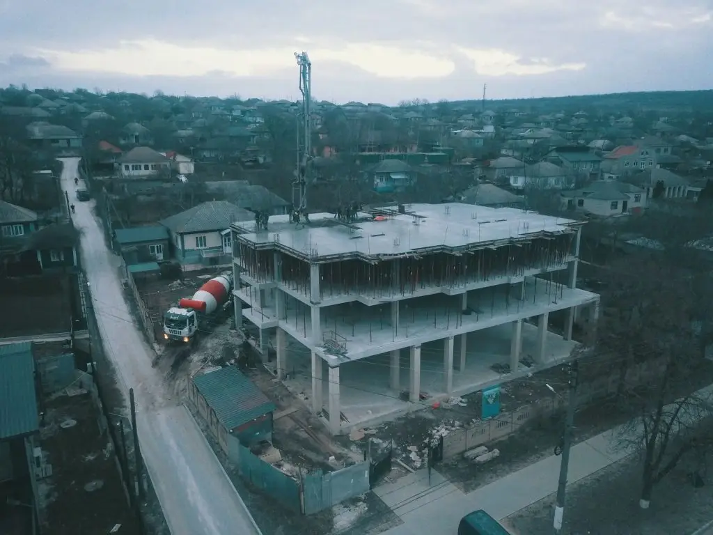 Bloc 5 Sîngerei - apartamente noi în construcție